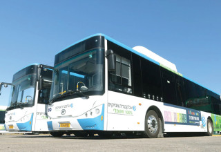 אוטובוסים חשמליים של אלקטרה אפיקים (צילום: ג'ינרג'י)