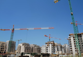 שכונה בבנייה (צילום: מיכאל גלעדי, פלאש 90)