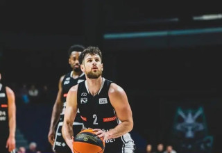 פריצת העונה. עמית עבו (צילום: אתר רשמי, מתוך האתר של נבז'יס)