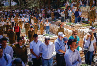 טקס אזכרה לחללי מערכות ישראל בהר הרצל, צילום ארכיון (צילום:  אריק מרמור, פלאש 90)