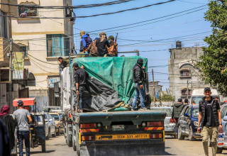 חמאס על משאיות הסיוע (צילום: עבד רחים חטיב, פלאש 90)