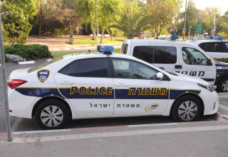 ניידת משטרה (צילום: ראובן קסטרו)