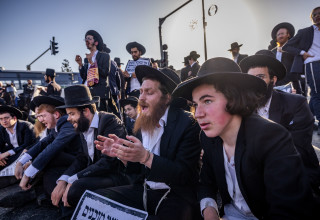 הפגנת חרדים נגד חוק הגיוס 2024 (צילום: Yonatan Sindel/Flash90)