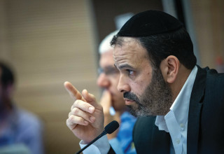 ינון אזולאי (צילום: יונתן זינדל, פלאש 90)