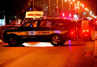 ניידת משטרה (צילום: אבשלום ששוני)