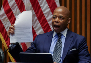 ראש עיריית ניו יורק, אריק אדמס (צילום: REUTERS/Mike Segar/File Photo)