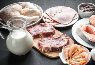 מזונות עשירים בחלבון (צילום: אינגאימג)