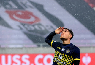 שחקן מכבי תל אביב גבי קניקובסקי (צילום: רויטרס)