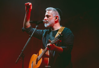 אביתר בנאי - מופע להקה (צילום: אריאל עפרון)