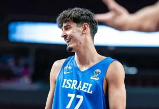 התרגש. בן שרף (צילום: אתר רשמי, fiba.com)