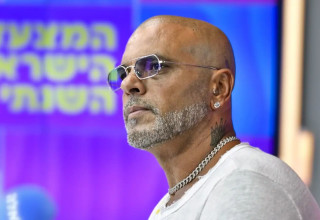 אייל גולן, מצעד שנתי וואלה גלגלצ בהגשת דלית רצ'שטר, 1 באוקטובר 2024 (צילום: עיבוד תמונה, צילום: ראובן קסטרו)