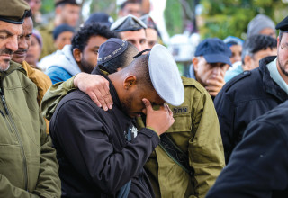 הלווייתו של רס״ל (במיל') אנדועלם קבדה (צילום:  לירון מולדובן, פלאש 90)