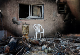 טבח השבעה באוקטובר בקיבוץ כפר עזה (צילום: REUTERS/Evelyn Hockstein)