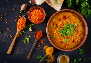 מרק עדשים (צילום: FREEPIK)