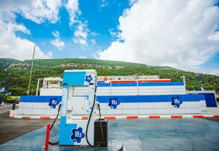 התחנה הראשונה לתדלוק במימן שנפתחה במאי 2023 בסונול יגור (צילום: עידן סבח)