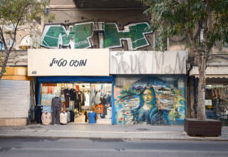 חנויות בשכונת הדר, חיפה (צילום: דור פזואלו, פלאש 90)