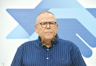 ארנון בר דוד (צילום: אבשלום ששוני)