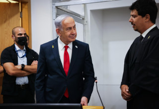 בנימין נתניהו בבית המשפט  (צילום: מרים אלסטר פלאש 90)
