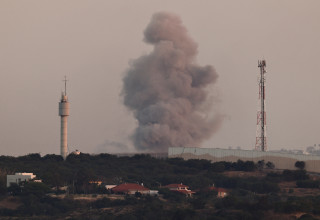 תקיפה בעזה (צילום: רויטרס)