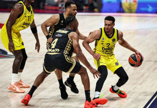 שחקן פנרבחצ'ה ווייד בולדווין מול מונאקו (צילום: אימג'בנק  GettyImages, Fadel SENNA / AFP)