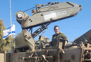 לירז ביטון במהלך שירות המילואים (צילום: עמל ומעבר)