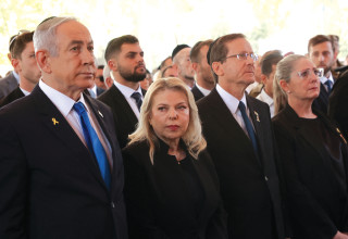 רה"מ בנימין נתניהו ורעייתו שרה (צילום: רויטרס)