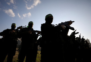 מחבלי חמאס (צילום: REUTERS/Dawoud Abu Alkas)