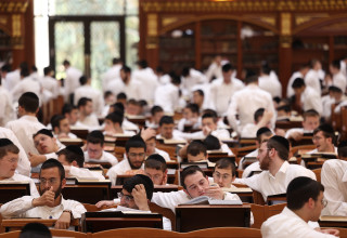חרדים, ישיבה (צילום: שלומי כהן, פלאש 90)
