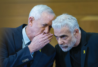 בני גנץ ויאיר לפיד (צילום: יונתן זינדל, פלאש 90)