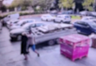 תיעוד של הנאשם זיו אור חן חנקשייב שודד קשישה ברמת גן (צילום: דוברות המשטרה)