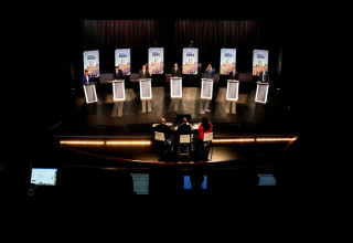 דיבייט לבחירות הנציג הדמוקרטי בעיריית ניו יורק (צילום:  רויטרס)