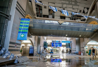 באר שבע. הטיל מאיראן שפגע בסורוקה (צילום:  יאיר תירוש, פלאש 90)