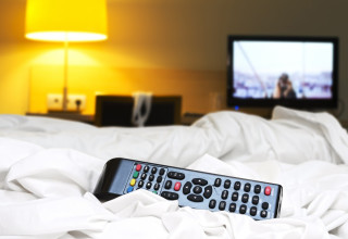 שלט רחוק בבית מלון. הכי מזוהם (צילום: שאטרסטוק)