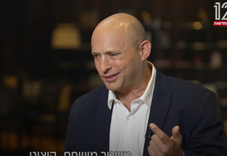 נפתלי בנט בראיון בפגוש את העיתונות (צילום: צילום מסך)