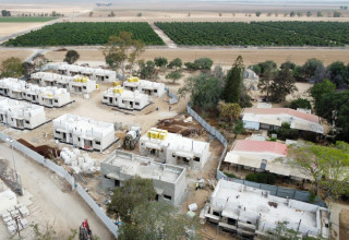 קיבוץ נירים לאחר עבודות השיקום בעוטף עזה (צילום: אפשטיין פרויקטים)