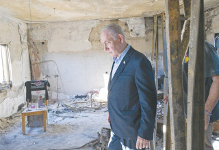 ביקור נתניהו בניר עוז (צילום: קובי גדעון לע"מ)