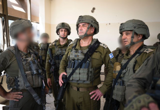הרמטכ"ל אייל זמיר בחאן יונס (צילום: דובר צה"ל)