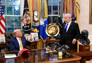 בנימין נתניהו, דונלד טראמפ (צילום:  אבי אוחיון, לע"מ)