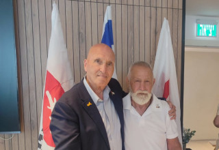 אלי טהר ואלי בן שם (צילום: ארגון יד לבנים)