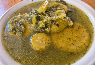 עזורה (צילום: ניר קיפניס)