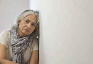 עצובה, אישה עצובה (צילום: אינגאימג)