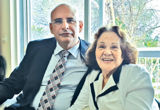 רבקה קיפני ז"ל, ניר קיפניס (צילום:  פרטי)