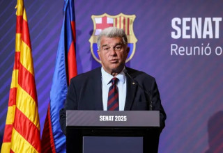 גאה. לאפורטה (צילום: GettyImages, Javier Borrego / AFP7)