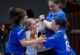 המצב מסתבך. נבחרת ישראל (צילום: אתר רשמי, באדיסות האיגוד האיסלנדי, mummy lu)