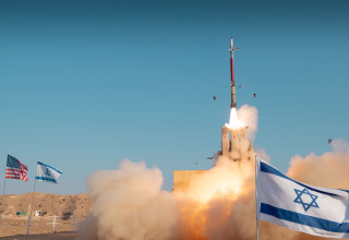 מערכת קלע דוד (צילום: אגף דוברות וקשרי ציבור במשרד הביטחון)