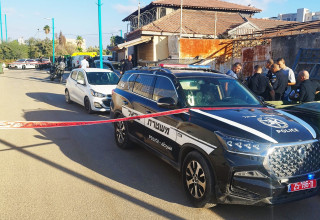 זירת הרצח בלוד (צילום: דוברות המשטרה)