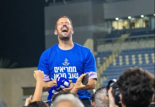 סגר חשבון. עומר פרץ (צילום: אודי ציטיאט)