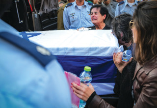 הלווייתו של אסף דגן ז''ל (צילום: חיים גלעדי, פלאש 90)
