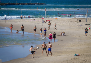גל חום (צילום: אבשלום ששוני, פלאש 90)