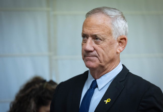 בני גנץ (צילום: יונתן זינדל, פלאש 90)